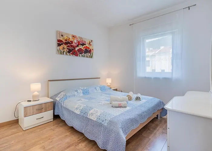 Tatjana Ii Apartment *